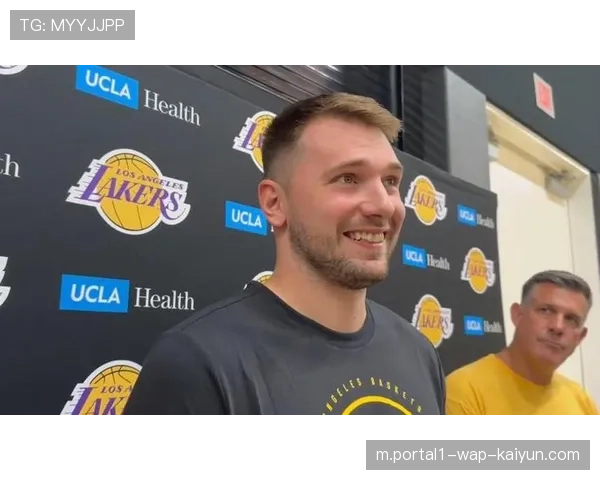 残阵太阳团队篮球击溃湖人 雷迪克过度依赖东契奇单打遭质疑